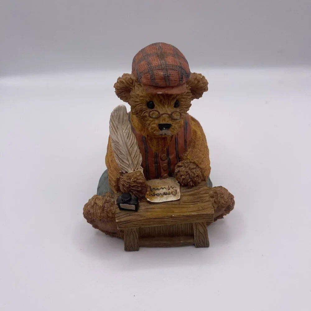 Vintage 1999 Kuddles Korner Bear